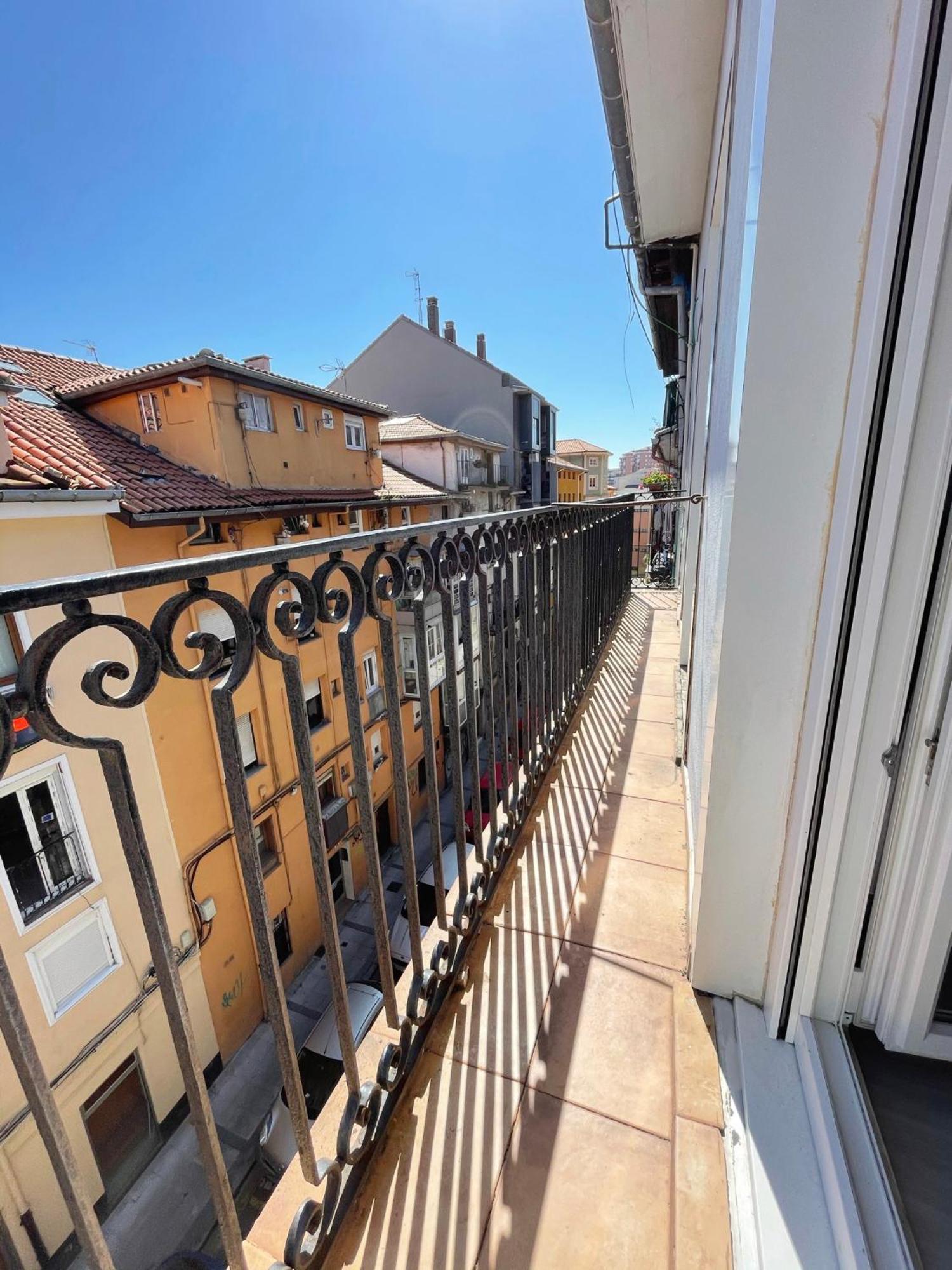 Luminoso Apartamento En Pleno Centro De Santander Exterior foto
