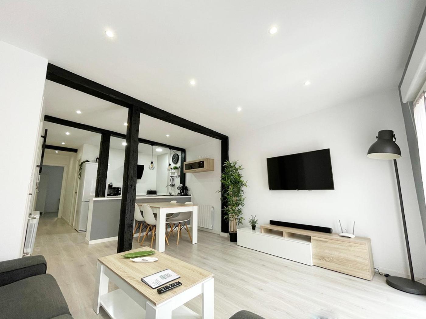 Luminoso Apartamento En Pleno Centro De Santander Exterior foto